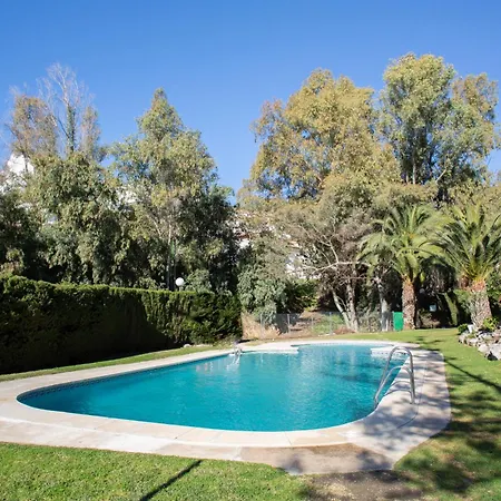 Beachside Remote Work, Yearround Pool Апартаменты *