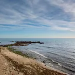 Daire Beachside Apt: Remote Work, *year-round Pool* Benalmádena