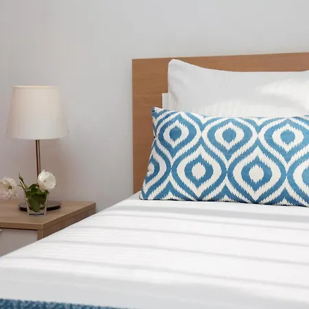 Apartment Beachside Apt: Remote Work, *year-round Pool* Benalmádena